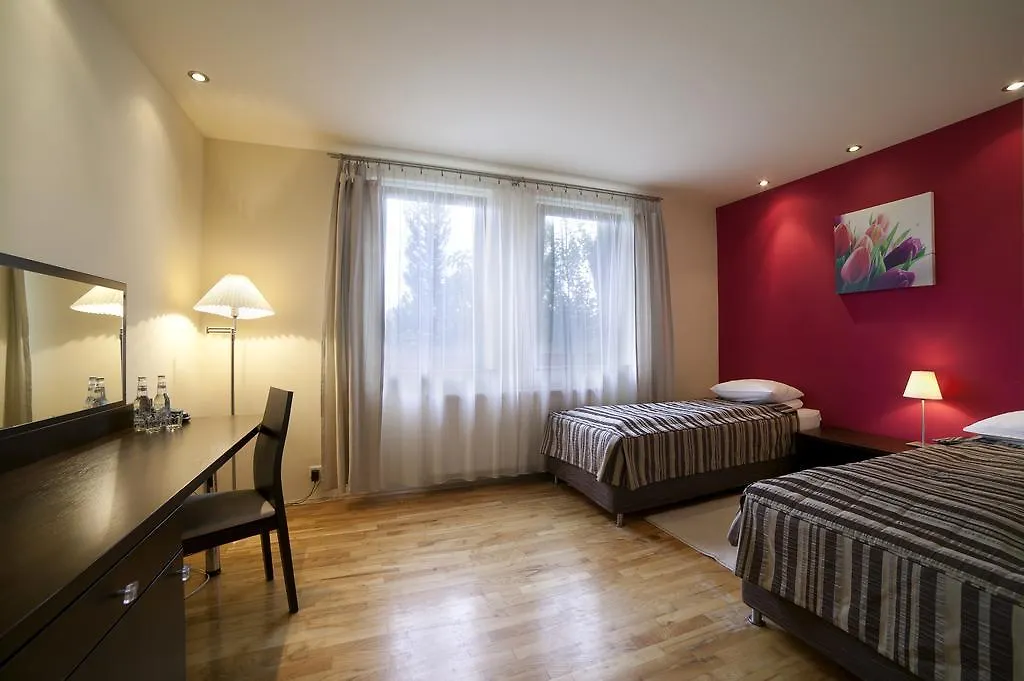 Neohotel Airport Szczyglice